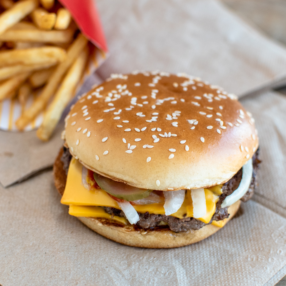 McDonald's Waterloo Kimball Ave Menu & Delivery Waterloo IA 50702